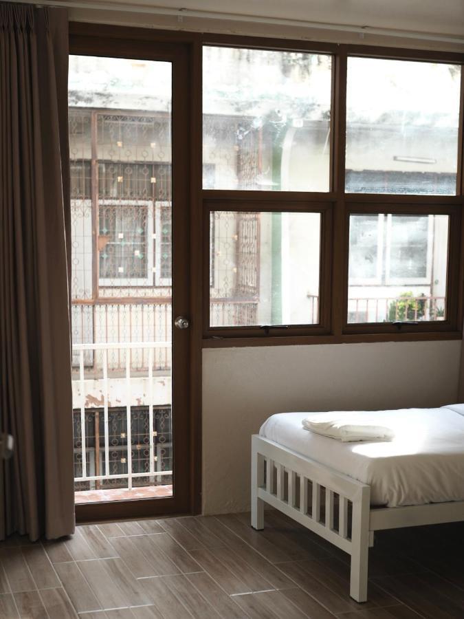 Krung Tone Hostel Banguecoque Exterior foto